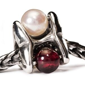 Authentic Retired Trollbeads Pure Passion Bead